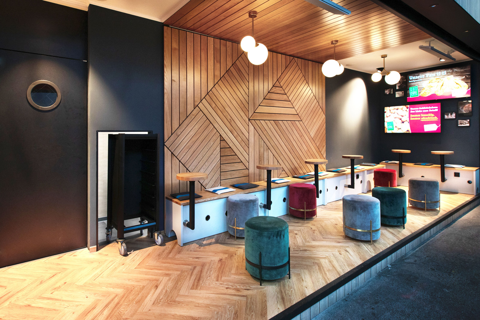 Ladenbau Projekt Konzept mit Kopf GmbH Ladenbau Projekt Konzept mit Kopf GmbH