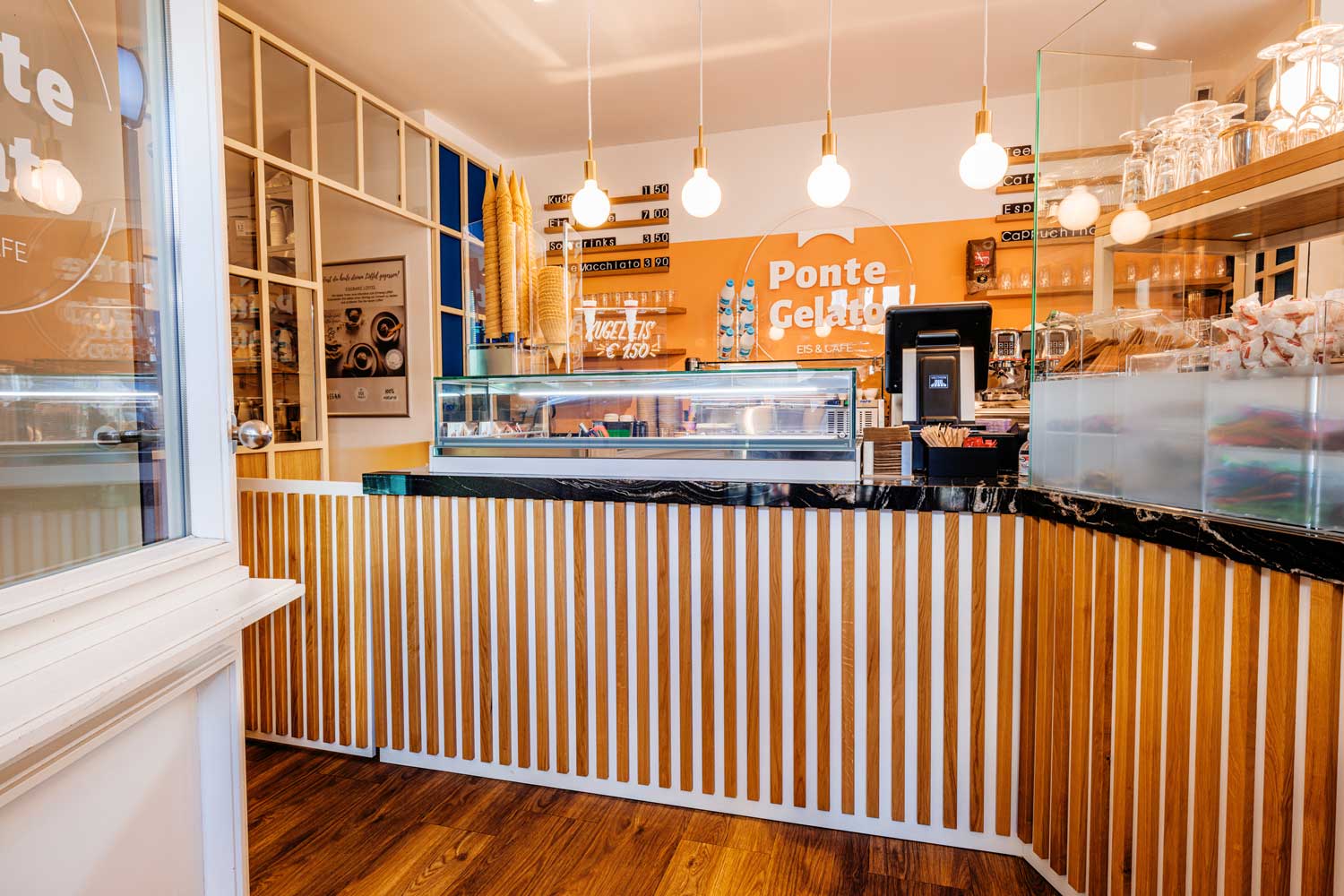 Ladenbau Projekt Konzept mit Kopf GmbH Ladenbau Projekt Konzept mit Kopf GmbH