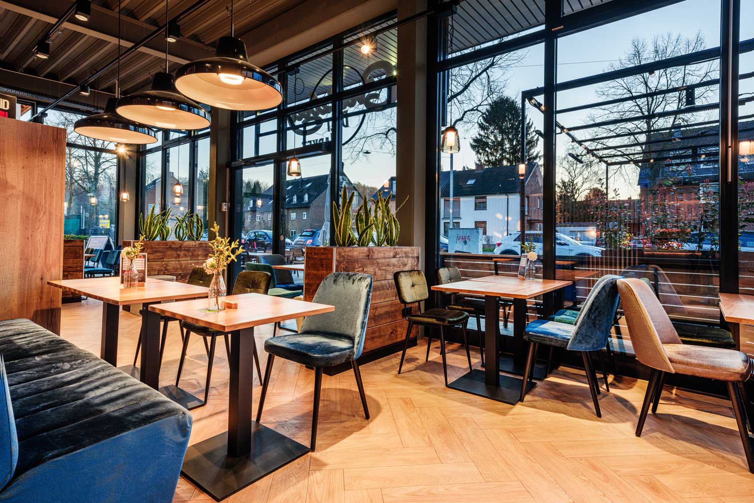 Ladenbau Projekt Konzept mit Kopf GmbH Ladenbau Projekt Konzept mit Kopf GmbH