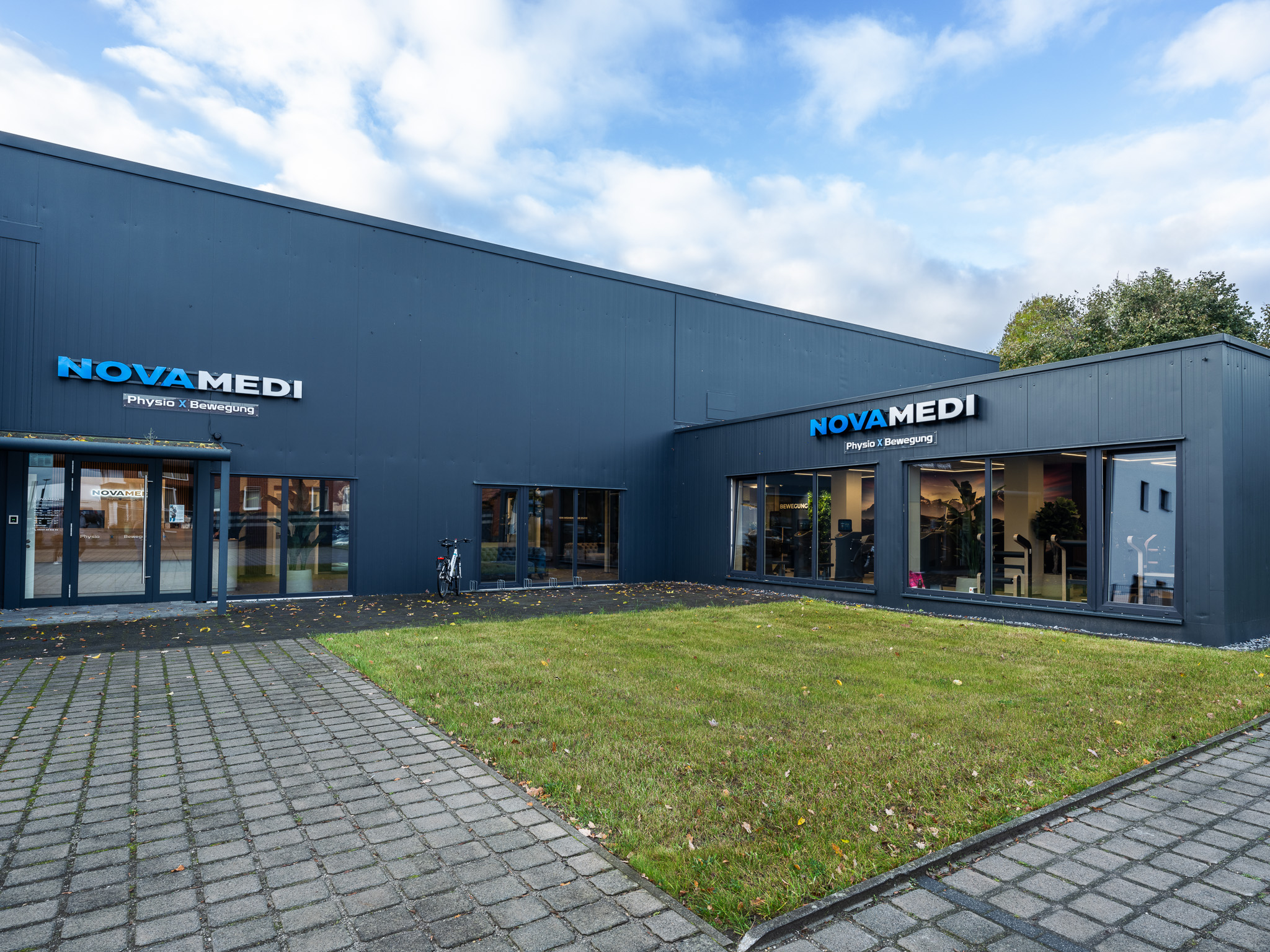 Ladenbau Projekt Konzept mit Kopf GmbH Ladenbau Projekt Konzept mit Kopf GmbH