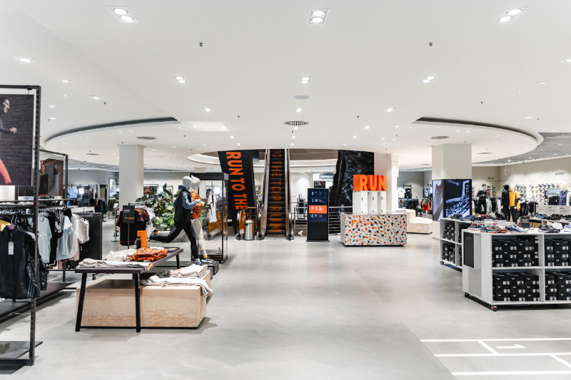 SportScheck | KRAISS GmbH