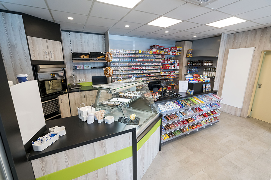 Ladenbau Projekt TSC Regal- und Ladenbau GmbH