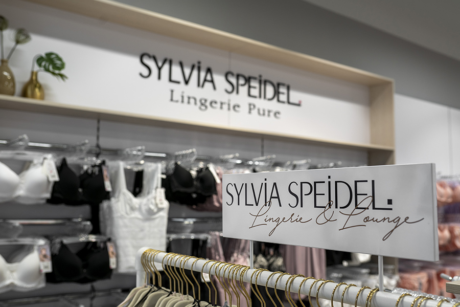 Ladenbau Projekt TSC Regal- und Ladenbau GmbH