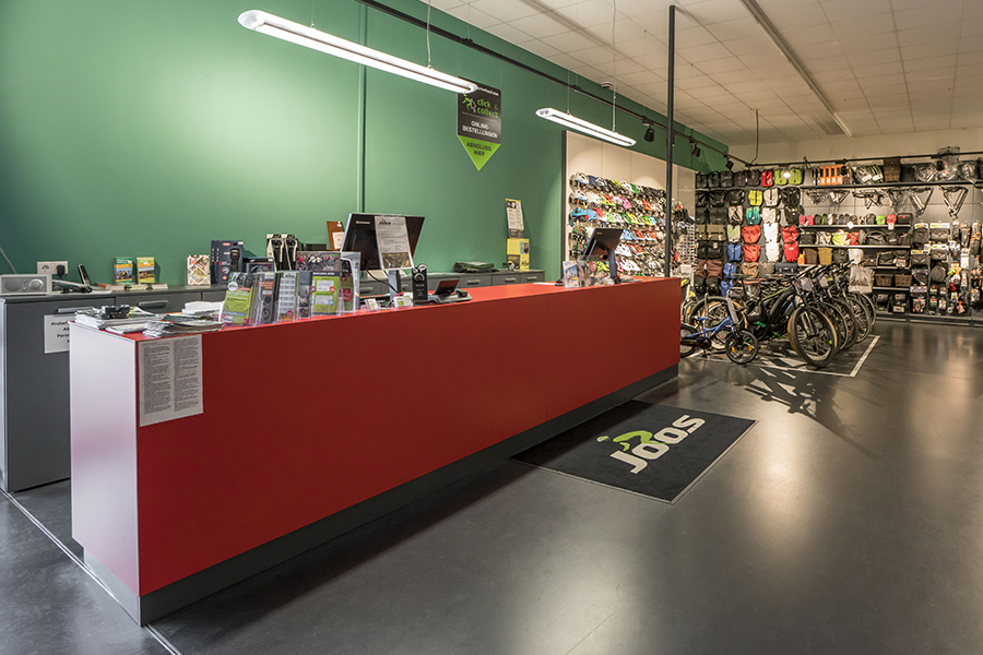 Ladenbau Projekt TSC Regal- und Ladenbau GmbH